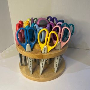 KRAFT EDGERS Craft Scissors Set of 20 Rotating Swivel Wood Carousel